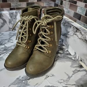 β€οΈβπ©Ή army green combat boots